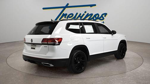 2023 Volkswagen Atlas 3.6L SE w/Technology