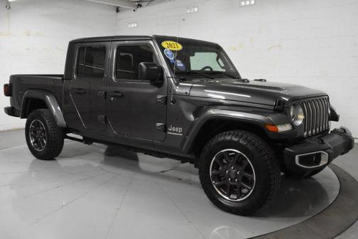 2023 Jeep Gladiator Overland