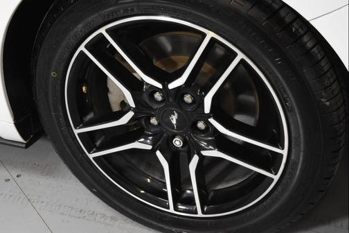 Oxford White 2021 Ford Mustang EcoBoost
