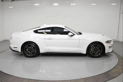 Oxford White 2021 Ford Mustang EcoBoost