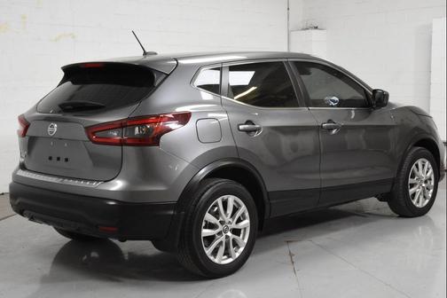 2022 Nissan Rogue Sport S