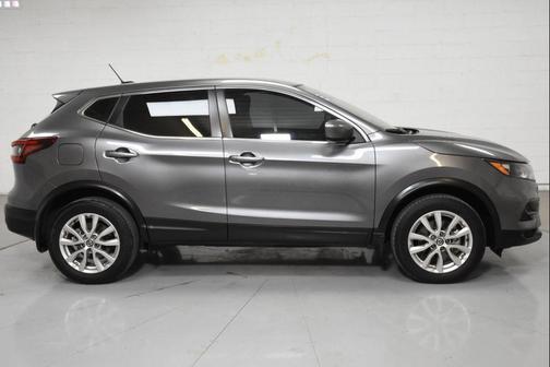 2022 Nissan Rogue Sport S