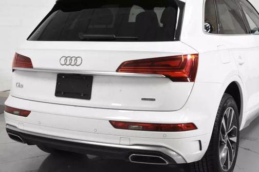 2024 Audi Q5 45 S line Premium Plus