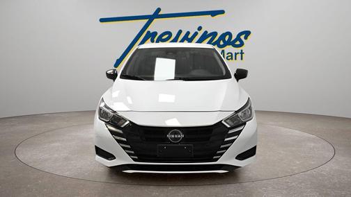 2021 Nissan Versa 1.6 S