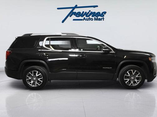 2023 GMC Acadia AWD SLT