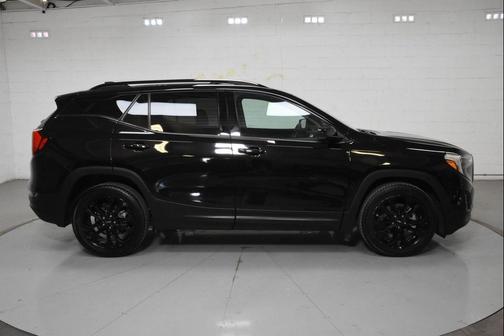 Ebony Twilight Metallic 2021 GMC Terrain SLE