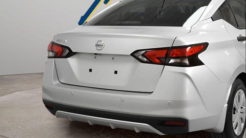 2021 Nissan Versa 1.6 S