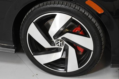 2024 Volkswagen Golf GTI 2.0T S DSG