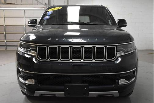 2024 Jeep Wagoneer L Series II 4x2