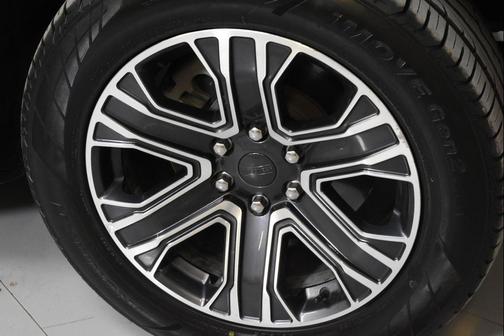 2024 Jeep Wagoneer L Series II 4x2