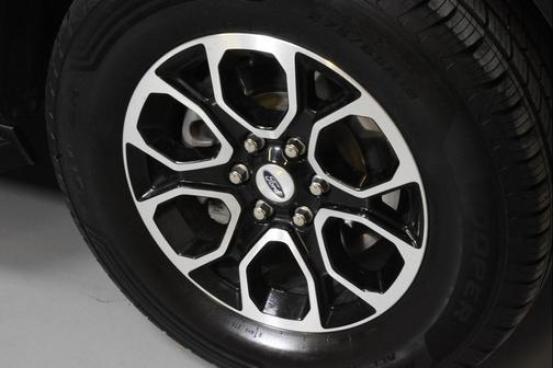 Black Metallic 2024 Ford Expedition XLT