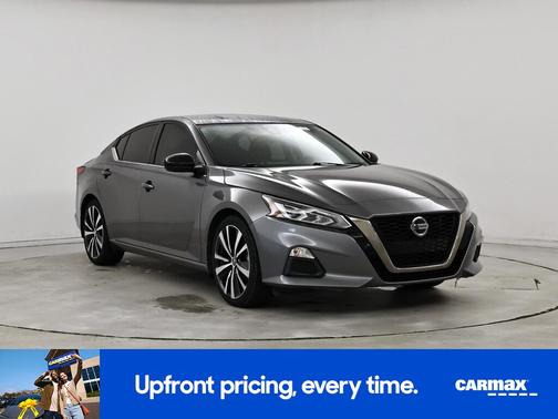 2022 Nissan Altima SR