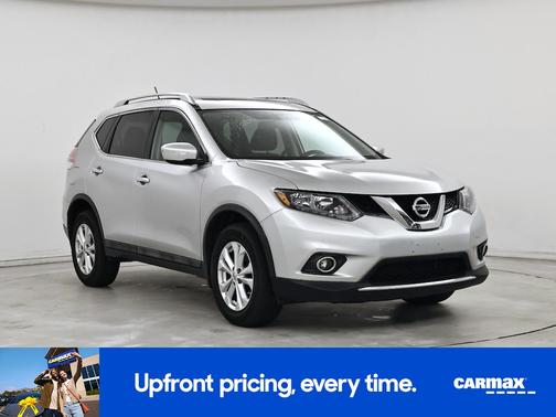 Silver 2015 Nissan Rogue SV