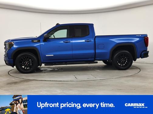 Blue 2023 GMC Sierra 1500 Elevation