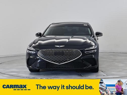 2022 Genesis G70 2.0T