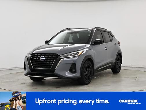 2022 Nissan Kicks SR