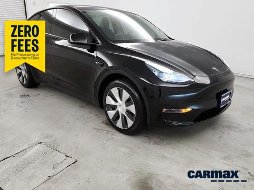 Black 2023 Tesla Model Y Long Range