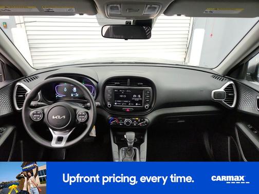 Gray 2025 Kia Soul LX