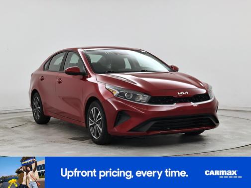 Red 2024 Kia Forte LXS