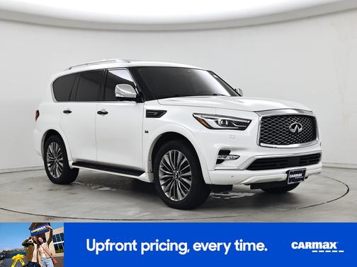 White 2018 INFINITI QX80