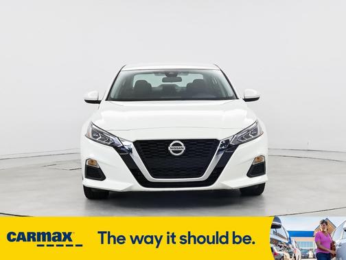 2022 Nissan Altima SV