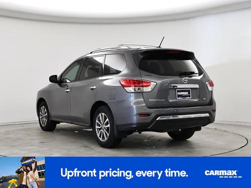 2015 Nissan Pathfinder SV