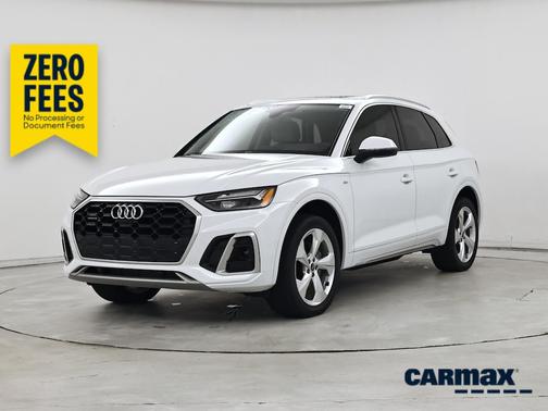 White 2023 Audi Q5 S-Line Premium Plus