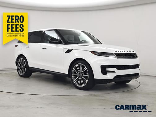 White 2025 Land Rover Range Rover Sport SE