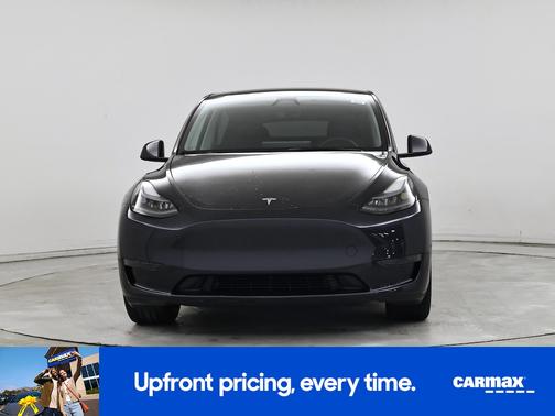 Gray 2025 Tesla Model Y Long Range