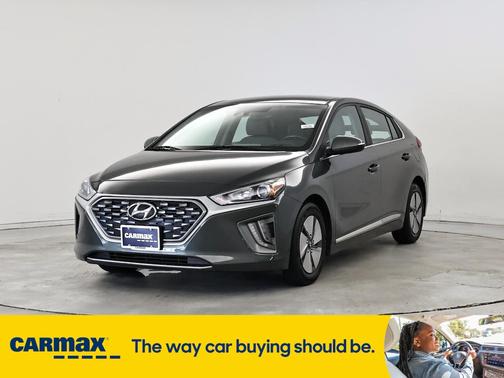 2022 Hyundai IONIQ Hybrid SE