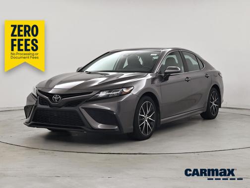 Gray 2024 Toyota Camry SE