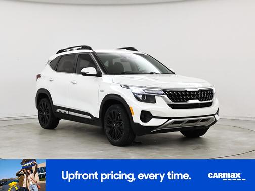 2022 Kia Seltos Nightfall