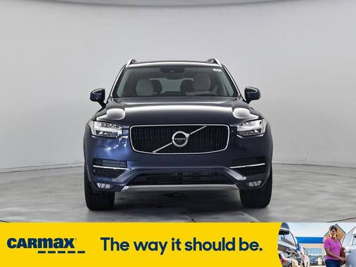 2019 Volvo XC90 T5 Momentum