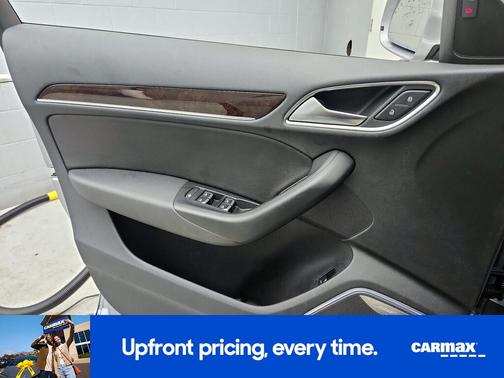 2016 Audi Q3 Prestige