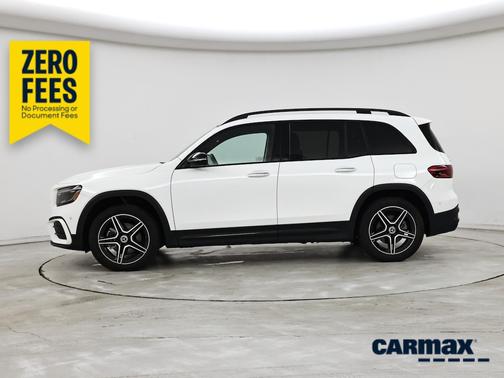 White 2024 Mercedes-Benz GLB 250