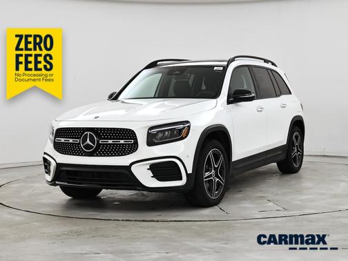 White 2024 Mercedes-Benz GLB 250