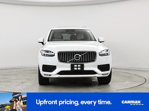 2020 Volvo XC90 T6 Momentum