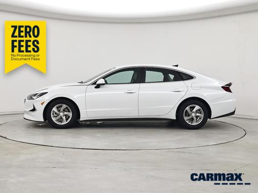 White 2022 Hyundai SONATA SE