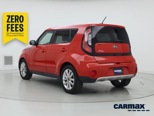 Red 2019 Kia Soul +