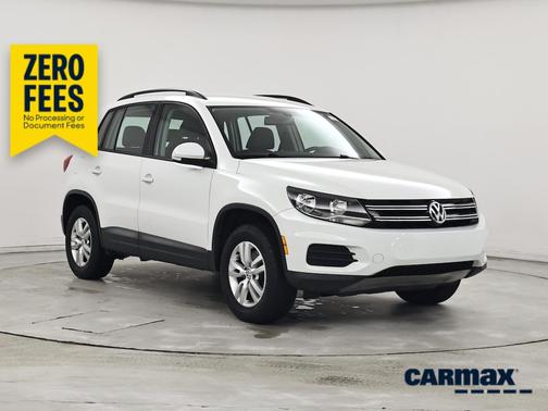 White 2016 Volkswagen Tiguan S