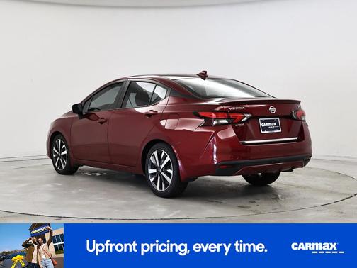 2021 Nissan Versa SR