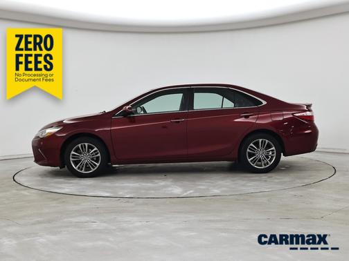 Red 2017 Toyota Camry SE
