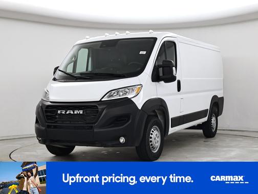 White 2025 RAM ProMaster 2500 Tradesman