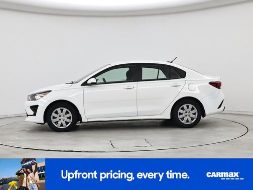White 2022 Kia Rio S