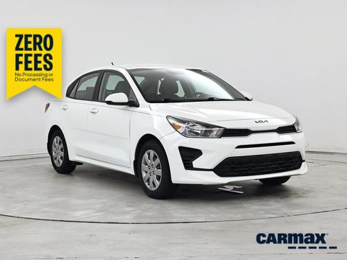 White 2022 Kia Rio S