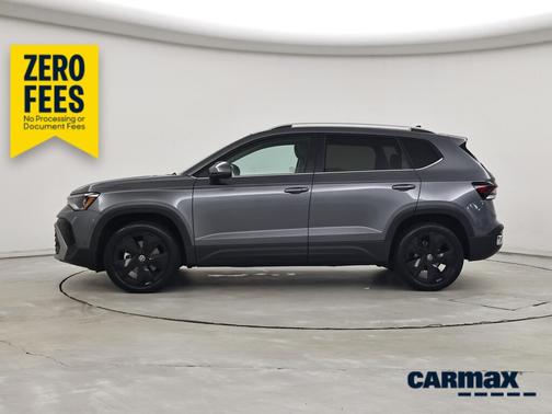 Gray 2025 Volkswagen Taos SE