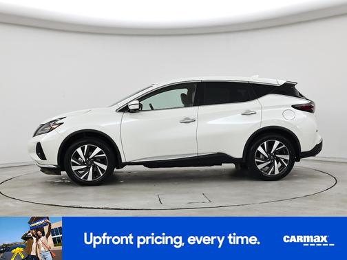 White 2021 Nissan Rogue SV