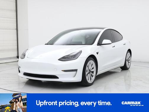 White 2023 Tesla Model 3
