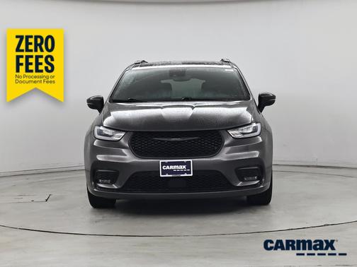 Gray 2023 Chrysler Pacifica Touring L