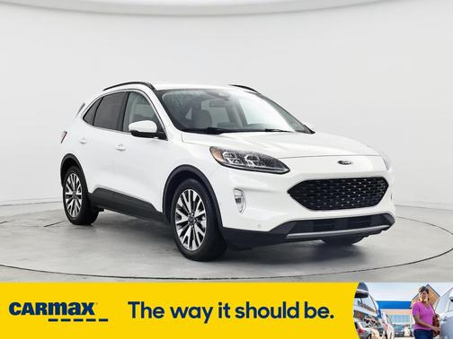 2020 Ford Escape Titanium
